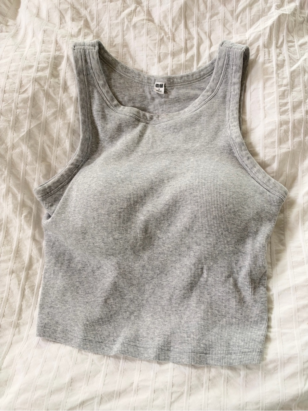 UNIQLO built in bra top